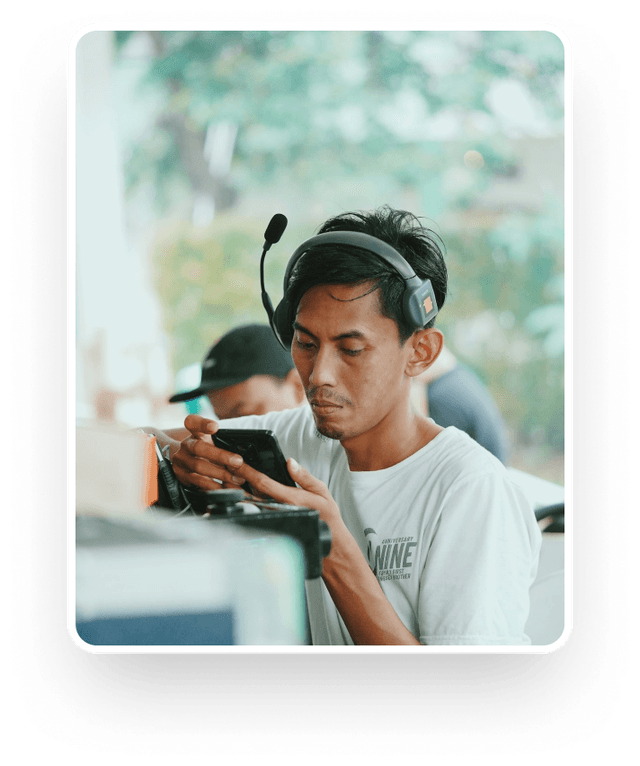 Filipino professional
